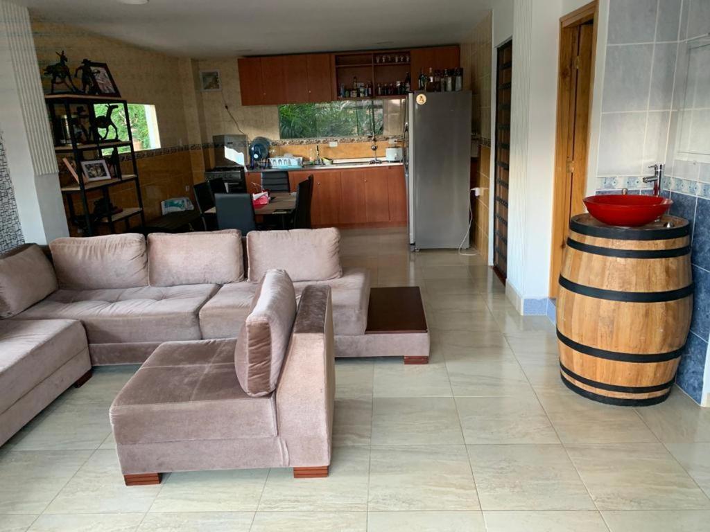 Vila Finca Santa Monica Guatape Privada Lujosa Piscina Jacuzzi Sauna Muelle Represa Jetski Planchon Exteriér fotografie