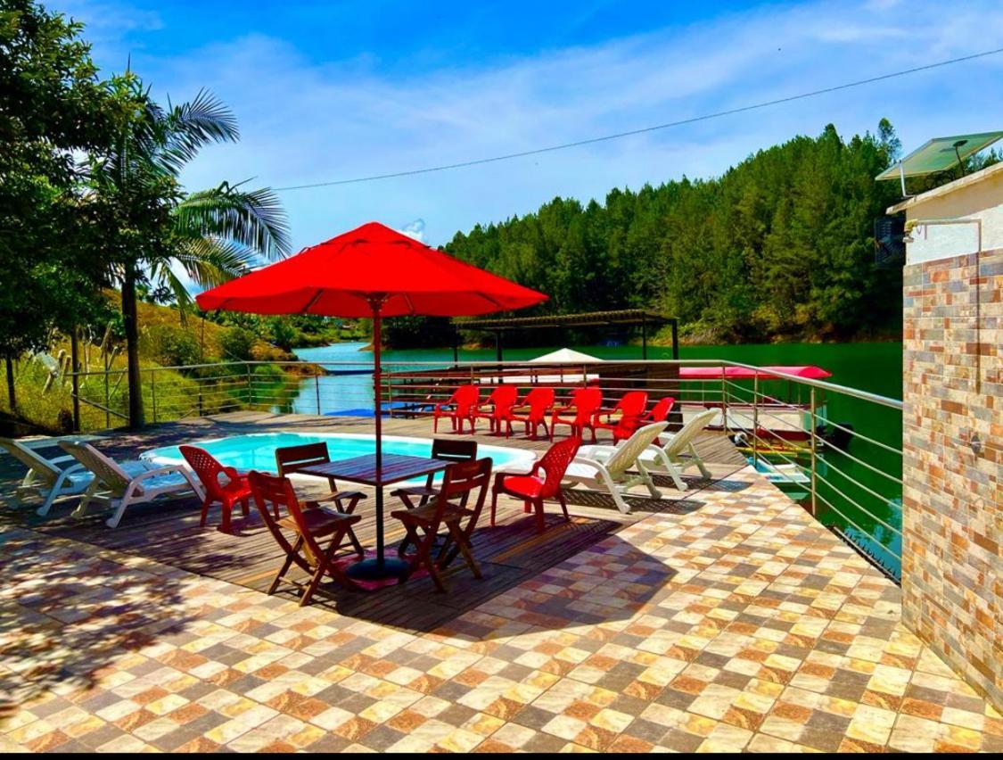 Vila Finca Santa Monica Guatape Privada Lujosa Piscina Jacuzzi Sauna Muelle Represa Jetski Planchon Exteriér fotografie